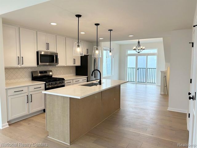 2778 Bristol Ridge, Ann Arbor, MI 48105