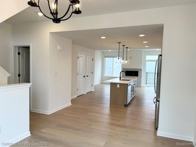 2778 Bristol Ridge, Ann Arbor, MI 48105