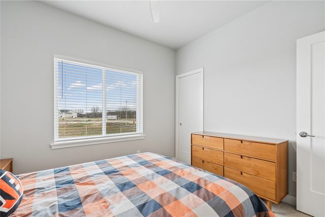 1018 High Ridge Trail, Solon, IA 52333
