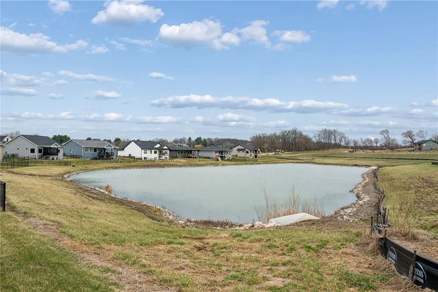 1018 High Ridge Trail, Solon, IA 52333