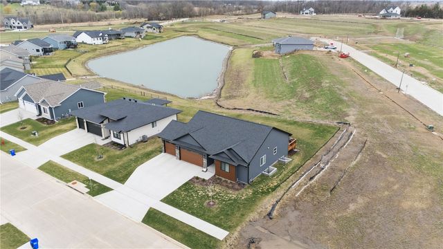 1018 High Ridge Trail, Solon, IA 52333