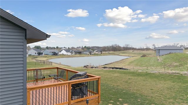 1018 High Ridge Trail, Solon, IA 52333