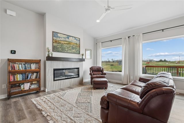 1018 High Ridge Trail, Solon, IA 52333