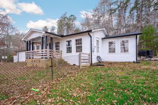 146 County Road 677, Riceville, TN 37370