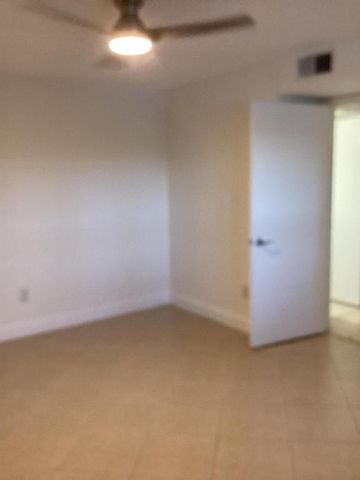 1215 Crystal Way N, Delray Beach, FL 33444