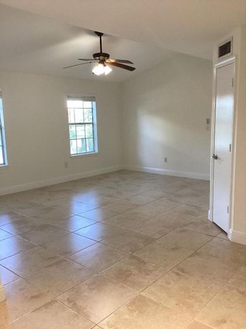 1215 Crystal Way N, Delray Beach, FL 33444