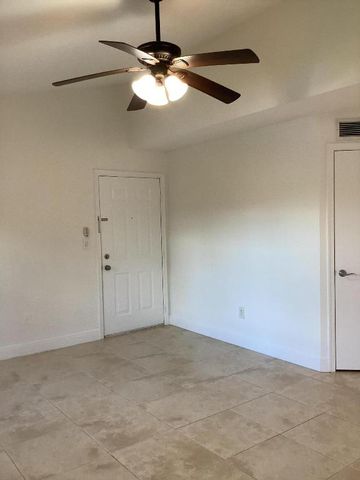 1215 Crystal Way N, Delray Beach, FL 33444