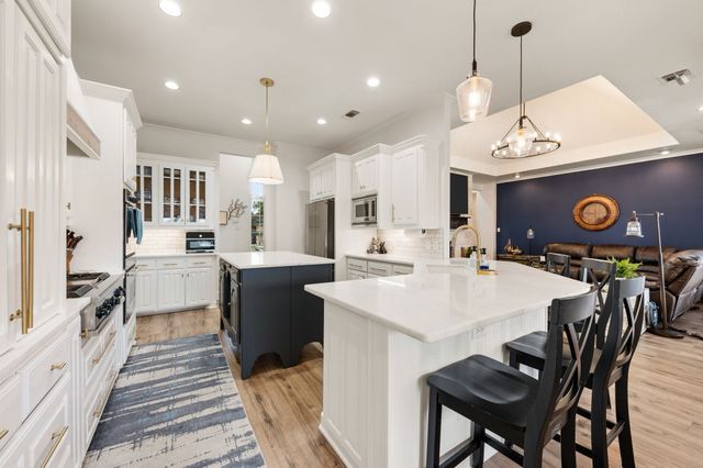 2430 Savanna Circle, Midlothian, TX 76065