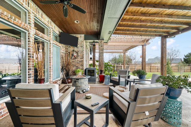 2430 Savanna Circle, Midlothian, TX 76065