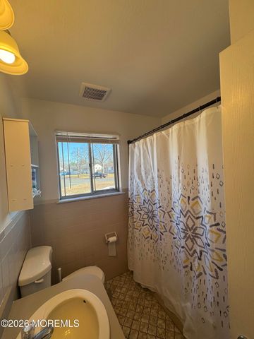 8 View Drive, Brick, NJ 08723