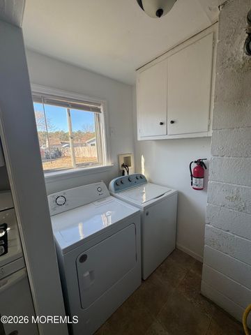 8 View Drive, Brick, NJ 08723