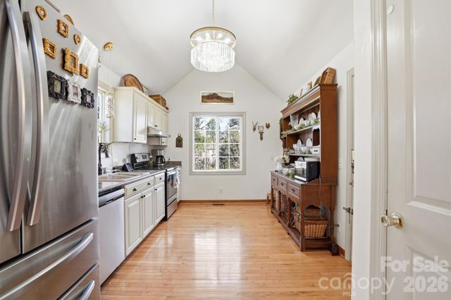 6046 Windjammer Drive, Tega Cay, SC 29708