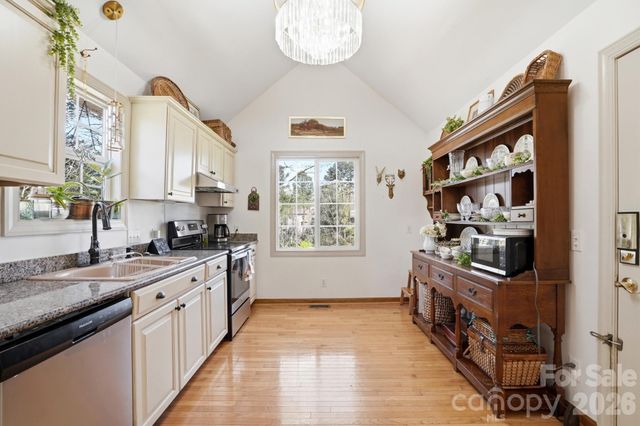 6046 Windjammer Drive, Tega Cay, SC 29708