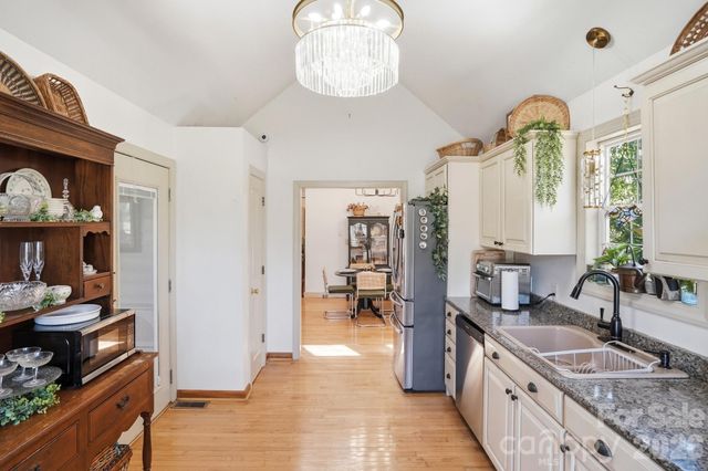 6046 Windjammer Drive, Tega Cay, SC 29708