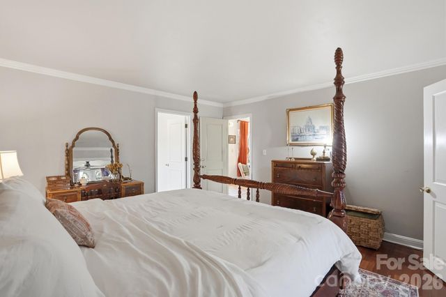 6046 Windjammer Drive, Tega Cay, SC 29708