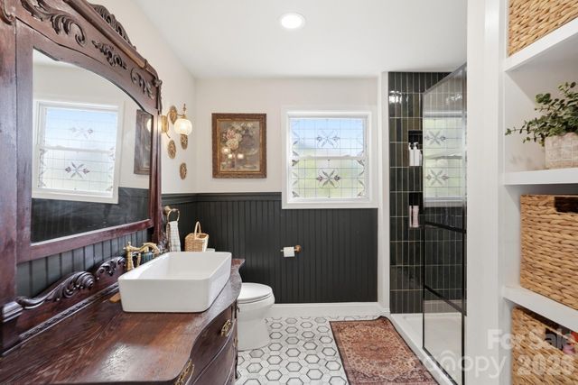 6046 Windjammer Drive, Tega Cay, SC 29708