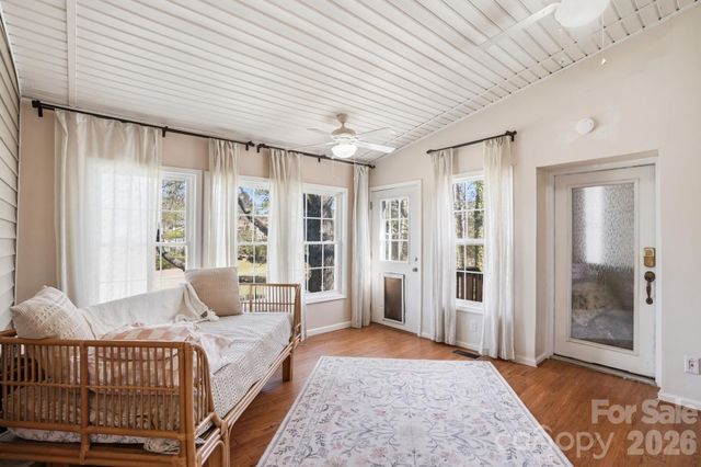 6046 Windjammer Drive, Tega Cay, SC 29708