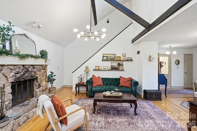 6046 Windjammer Drive, Tega Cay, SC 29708