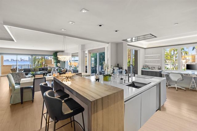 4924 Fisher Island Dr 4924, Miami Beach, FL 33109