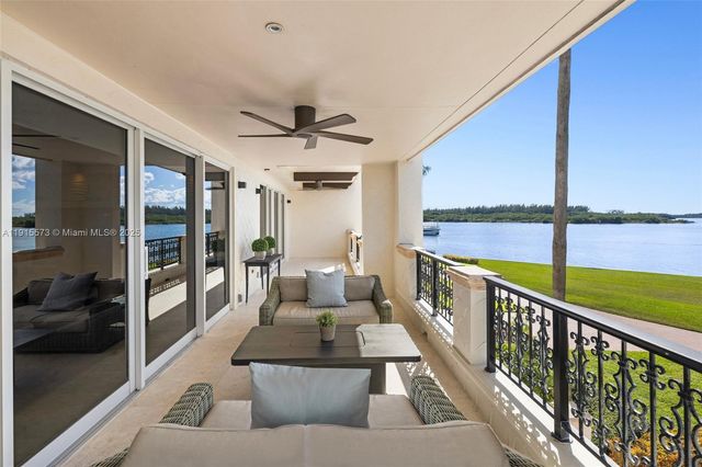 4924 Fisher Island Dr 4924, Miami Beach, FL 33109