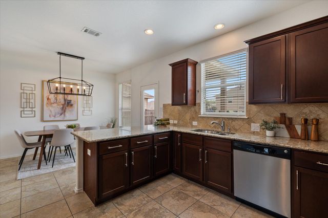 125 Eagle Owl LOOP, Leander, TX 78641