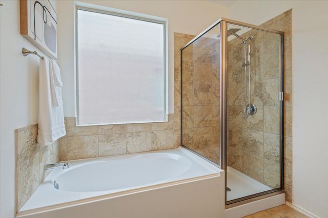 125 Eagle Owl LOOP, Leander, TX 78641