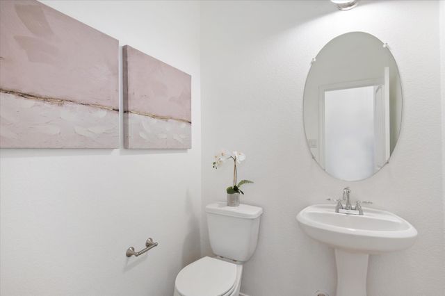 125 Eagle Owl LOOP, Leander, TX 78641