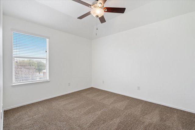 125 Eagle Owl LOOP, Leander, TX 78641