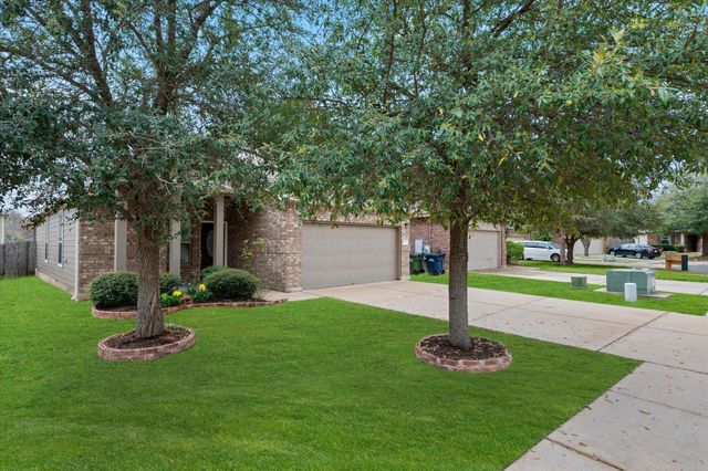 125 Eagle Owl LOOP, Leander, TX 78641