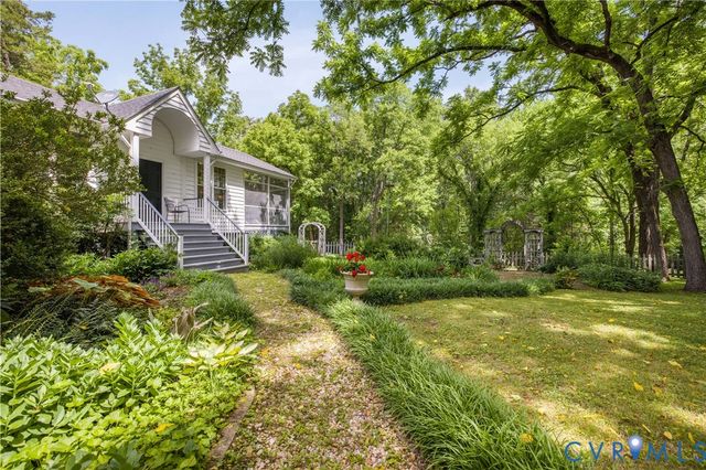 3665 Old River Trl, Powhatan, VA 23139