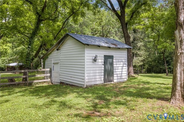 3665 Old River Trl, Powhatan, VA 23139