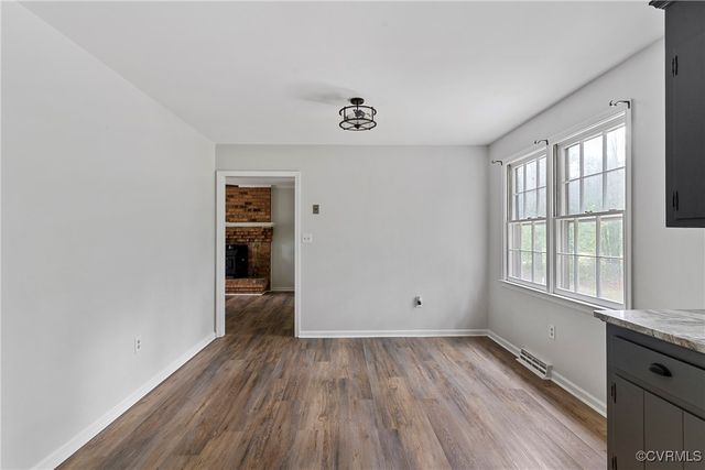 15609 Rowlett Rd, Chesterfield, VA 23838