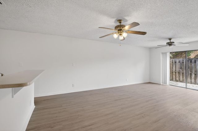 4987 NW 95th Avenue 6d, Sunrise, FL 33351