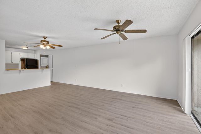 4987 NW 95th Avenue 6d, Sunrise, FL 33351