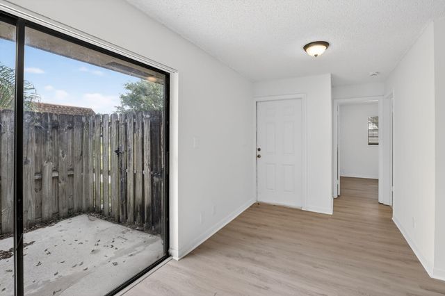 4987 NW 95th Avenue 6d, Sunrise, FL 33351