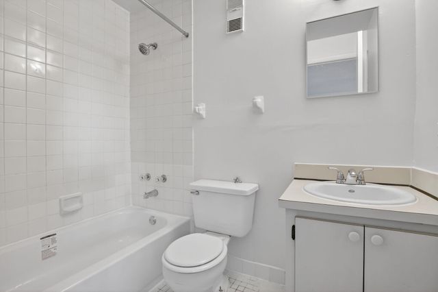 4987 NW 95th Avenue 6d, Sunrise, FL 33351