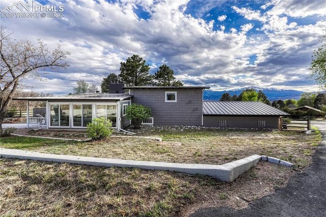 5335 Sapphire Drive, Colorado Springs, CO 80918