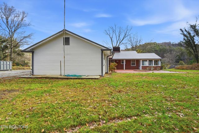 3461 Lake City Hwy, Rocky Top, TN 37769