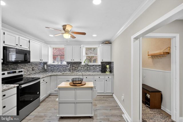 402 W 6TH ST, Wilmington, DE 19801