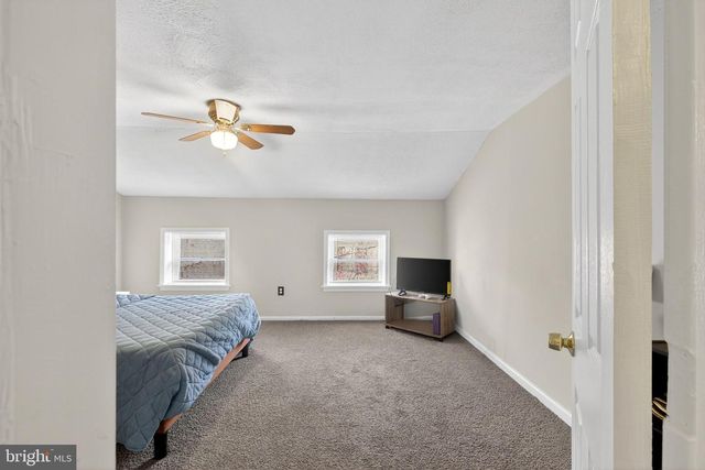 402 W 6TH ST, Wilmington, DE 19801