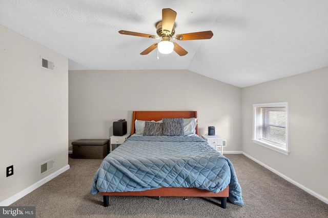 402 W 6TH ST, Wilmington, DE 19801