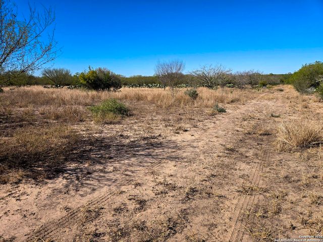 00 CR 123, Pawnee, TX 78145