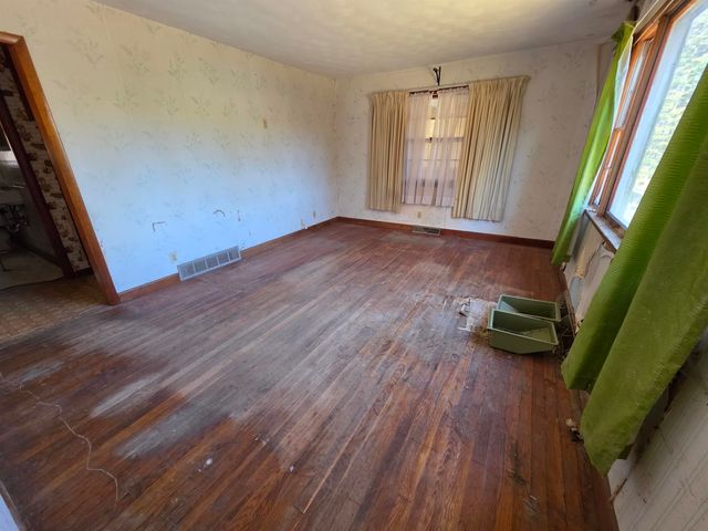 29 George Street, Orange, VT 05641