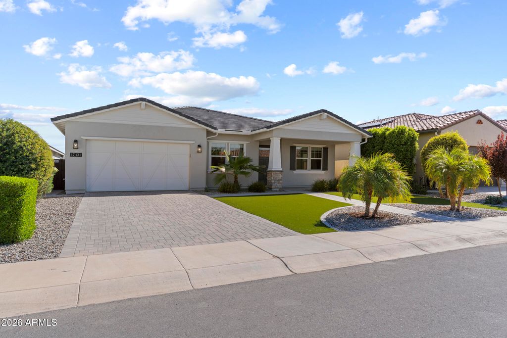 17431 W GUTHRIE Street, Surprise, AZ 85388 — photo 4