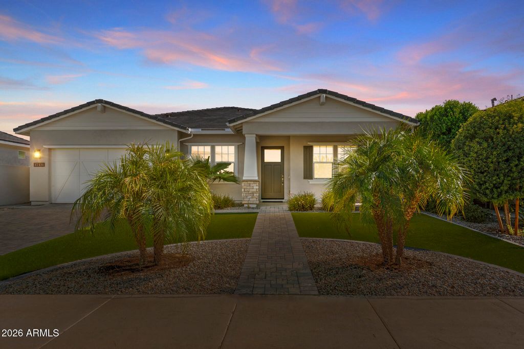 17431 W GUTHRIE Street, Surprise, AZ 85388 — photo 5