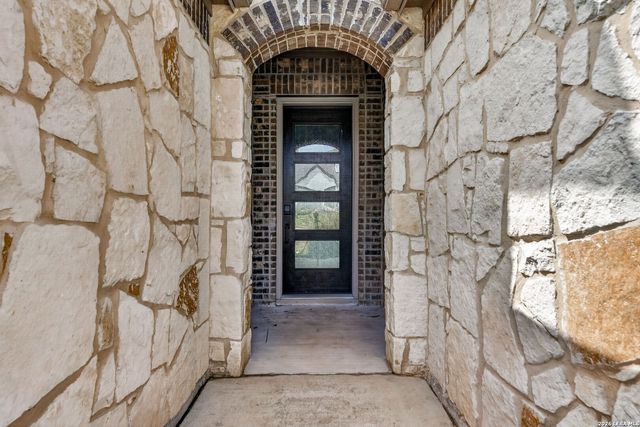 2230 Steerhead Trail, New Braunfels, TX 78132