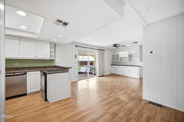 207 Caleta Drive 98, Camarillo, CA 93012