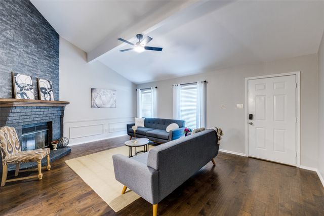 1711 Oxford Drive, Mansfield, TX 76063