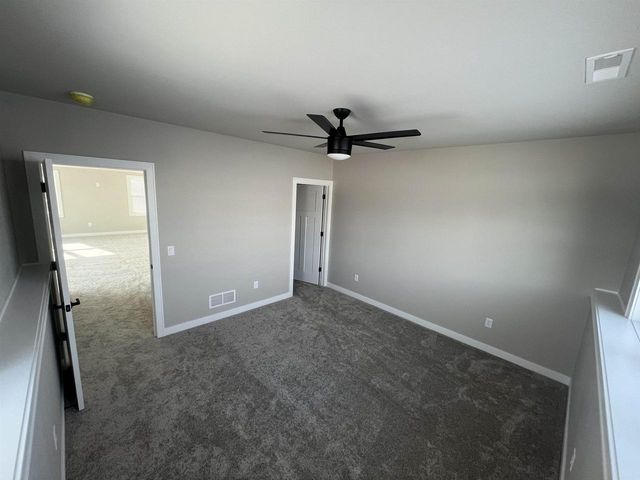 495 Foxfield Court, Oregon, WI 53575