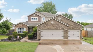 2704 W Imperial Street, Broken Arrow, OK 74011